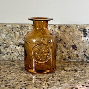 Dartington Crystal Clematis Flower Bottle Vase